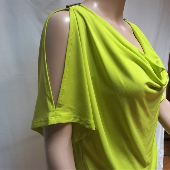 Blouse - Picture 8 of 9